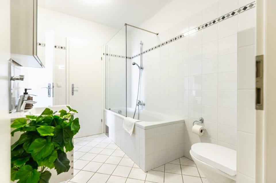 Experience Central Vienna From A Stylish And Modern Apartment Kültér fotó